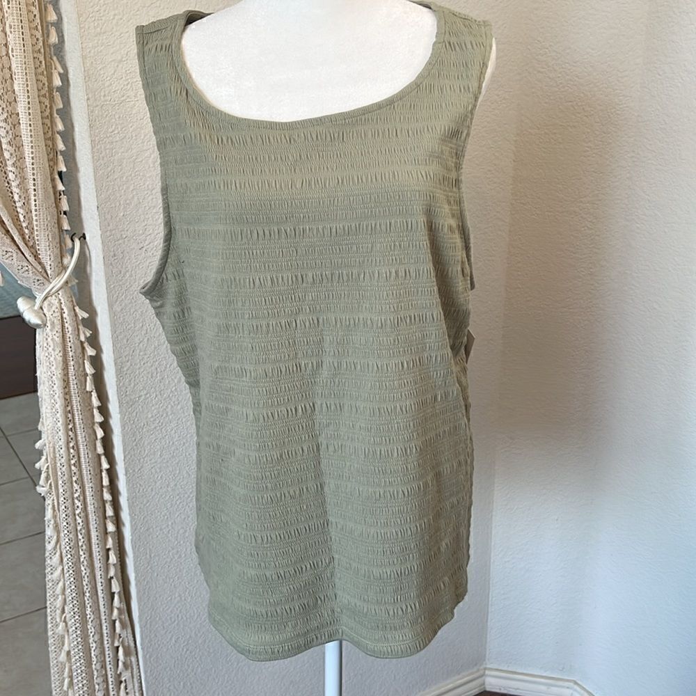 croft & barrow Women's Plus Sleeveless Top - Size 1X - Light Sage Green